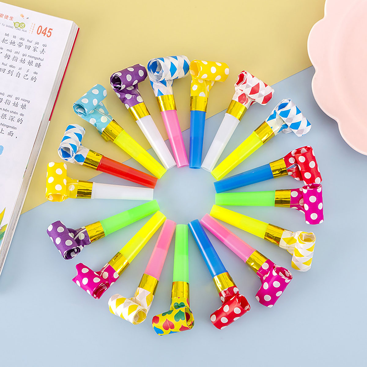 30PCS Colorful Whistles Toy Fu - đánh giá và giá Party Games New Year