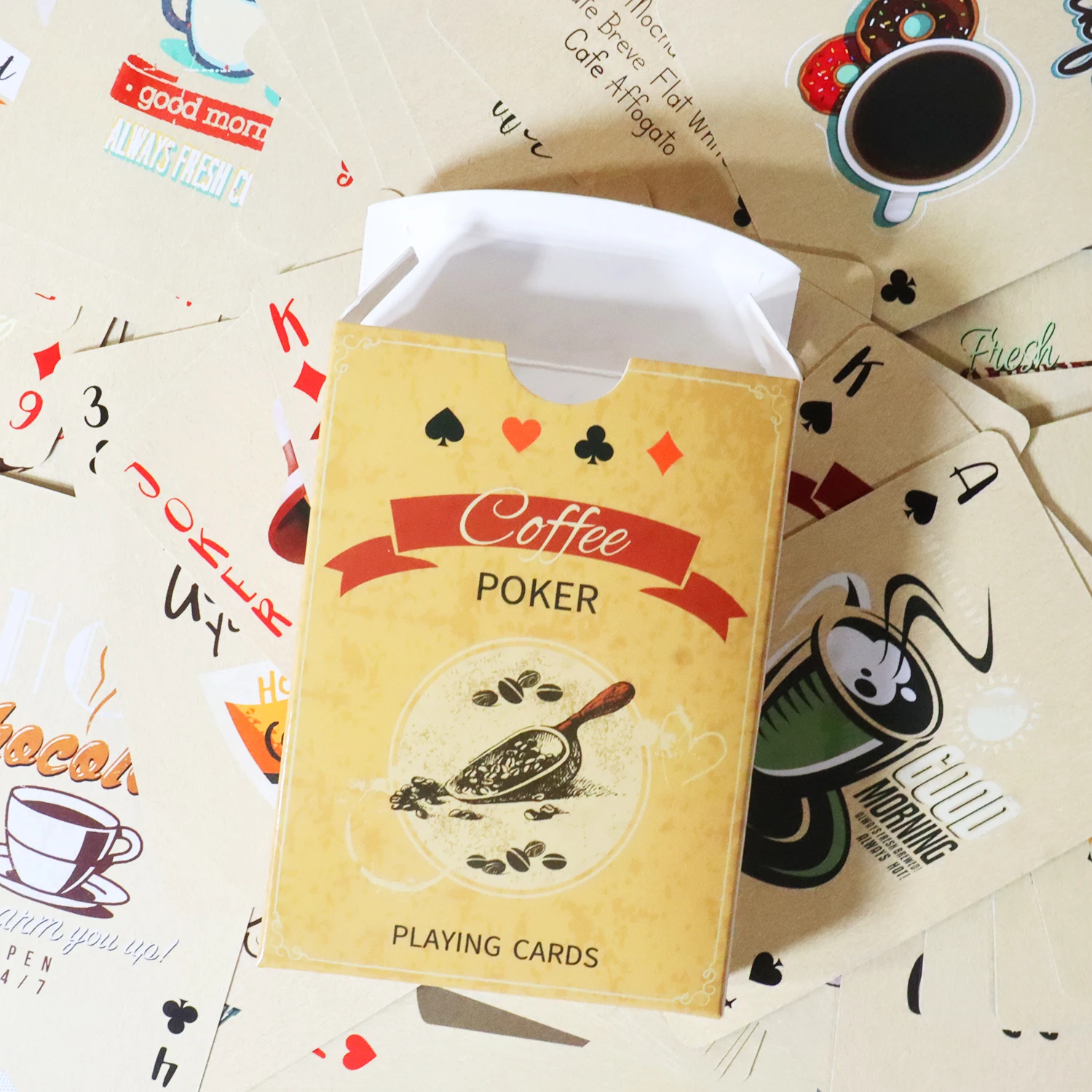 Coffee Paper Playing Cards Vin - đánh giá và giá Book Party Games